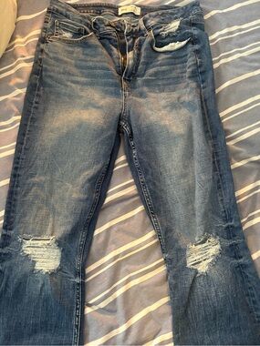 Distressed Women's Blue Jeans - BKE
